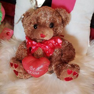 BEAUTIFUL, CUDDLY, CHARMING, AND SOFT TEDDY BEAR.